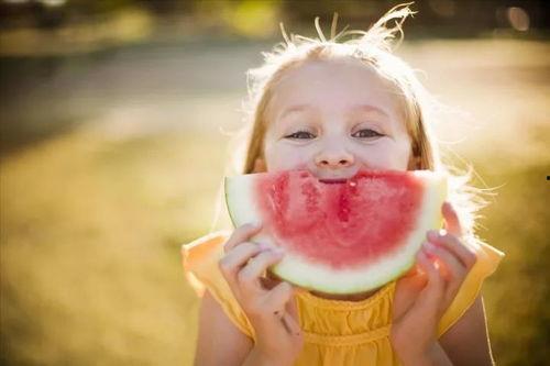 娱乐吃瓜君婴儿,揭秘婴儿的神奇成长之旅  第3张